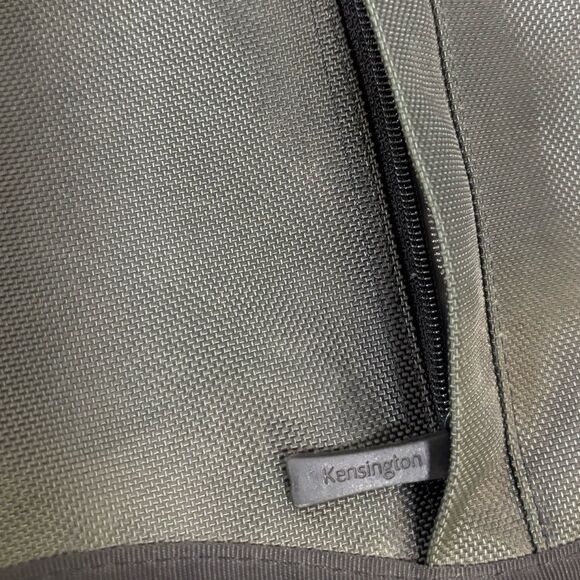 Kensington Saddle Pro Khaki Green Laptop Convertible Backpack Messenger Bag - Picture 11 of 15
